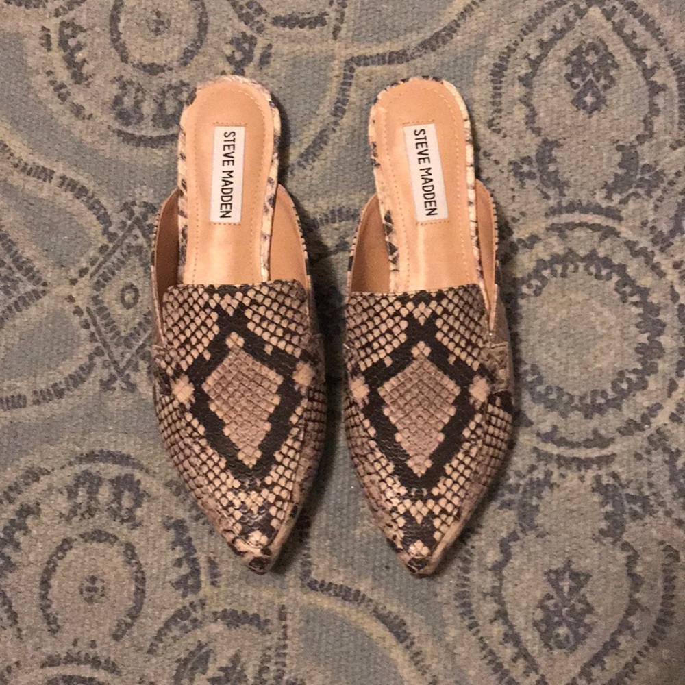 STEVE MADDEN MULES